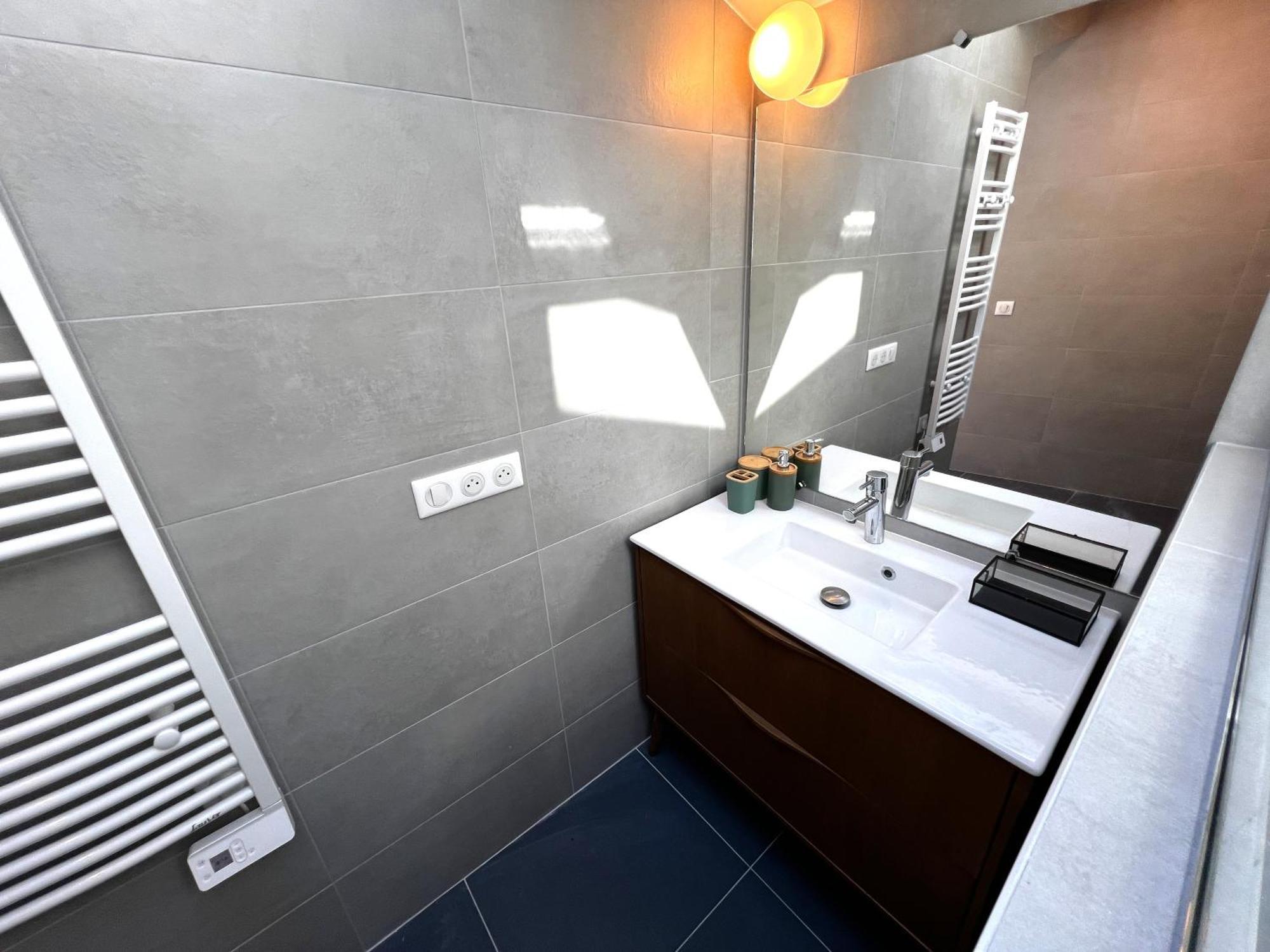 Apollinaire - Luxury Loft - Heart Of Montparnasse Leilighet Paris Eksteriør bilde